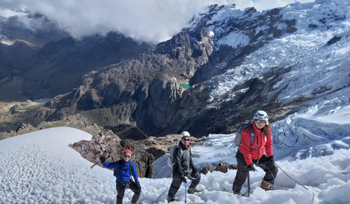 ascenso-nevado-mateo-huaraz